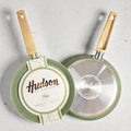 PANQUEQUERA HUDSON OLIVE 22CM